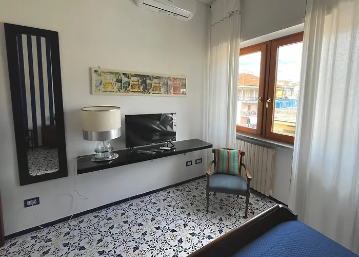 Charme In The Sorrento